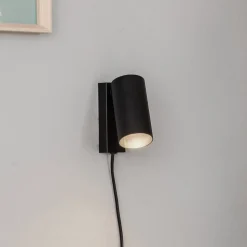 Wandspot Mono I met stekker zwart